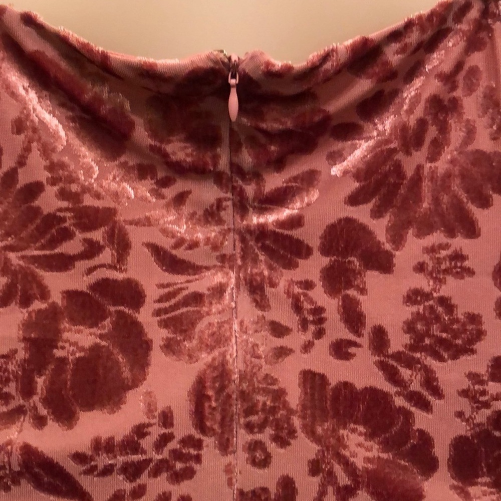 Urban Outfitters velour pink tank top - Picture 5 of 8